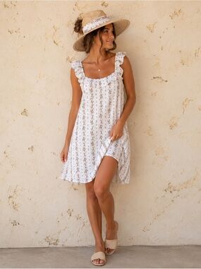 NWT Rosie Posie Sleeveless Floral Dress Large Slit Smocked Lined Summer Wedding